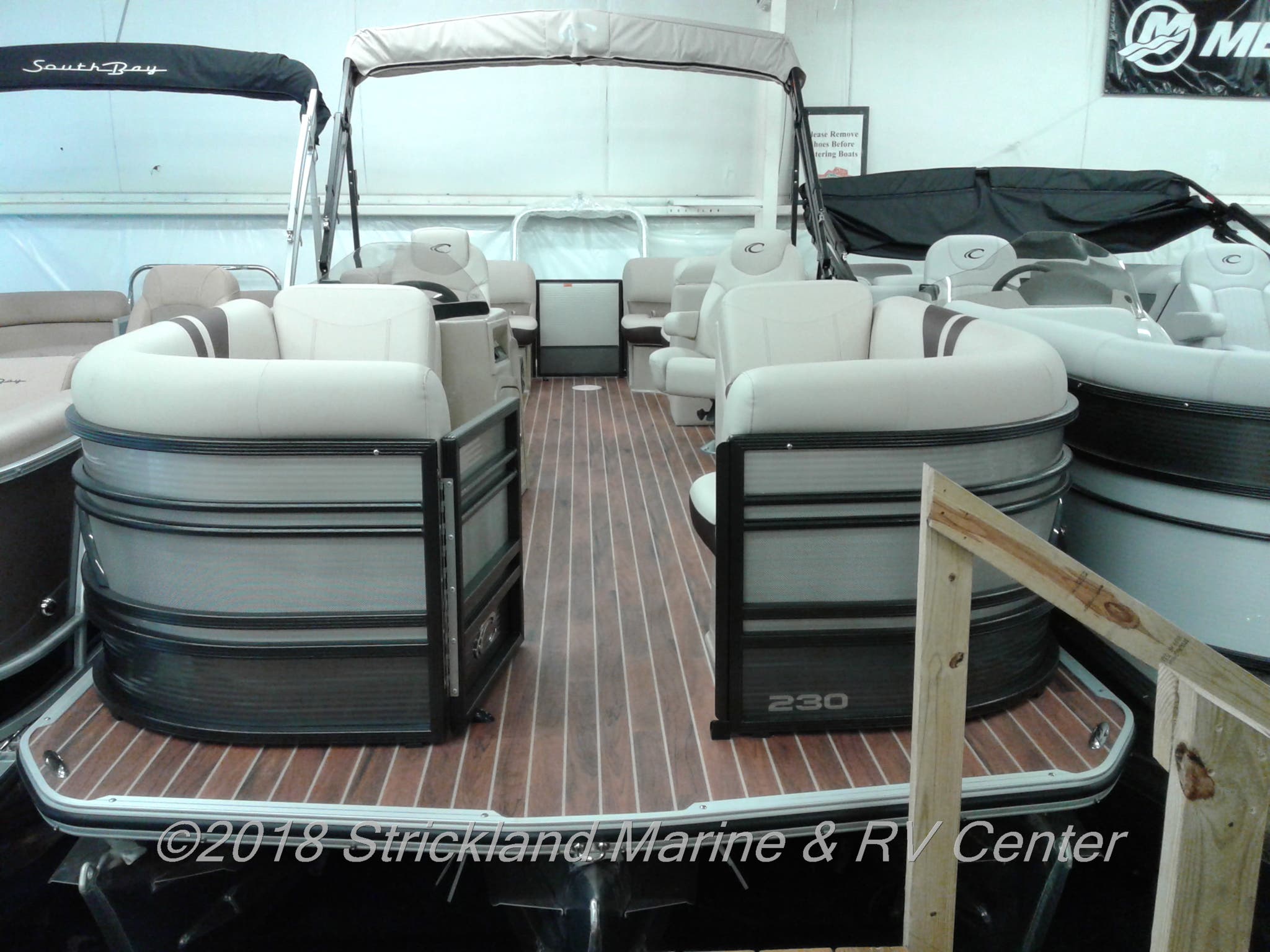 used pontoon boats seneca sc crest pontoons classic 230 slc seneca south carolina used pontoon boats seneca sc crest pontoons classic 230 slc seneca south carolina
