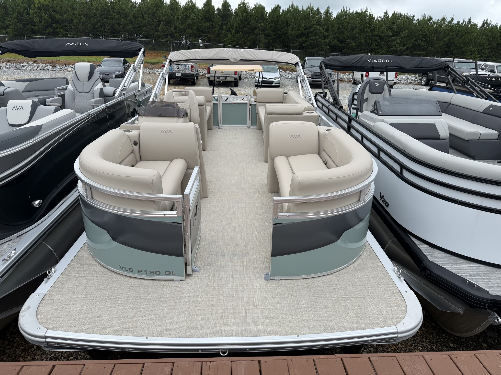New 2026 Avalon VLS 21 QUAD LOUNGER-115HP, 31907 Columbus - Boat