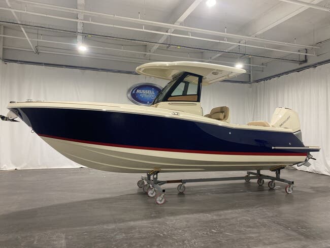 2023 Chris-Craft Catalina