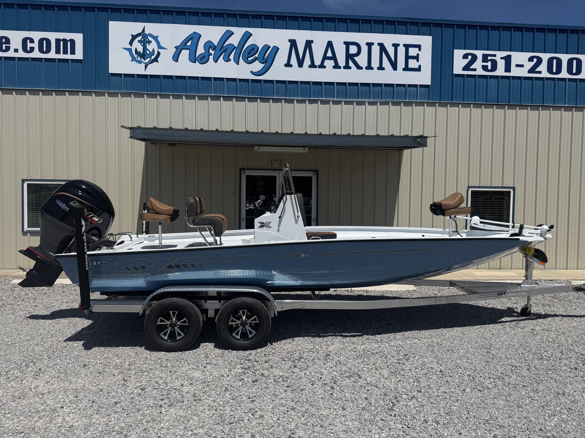 New 2027 Xpress Hyper-Lift Bay Series H22B, 32502 Pensacola - Boat