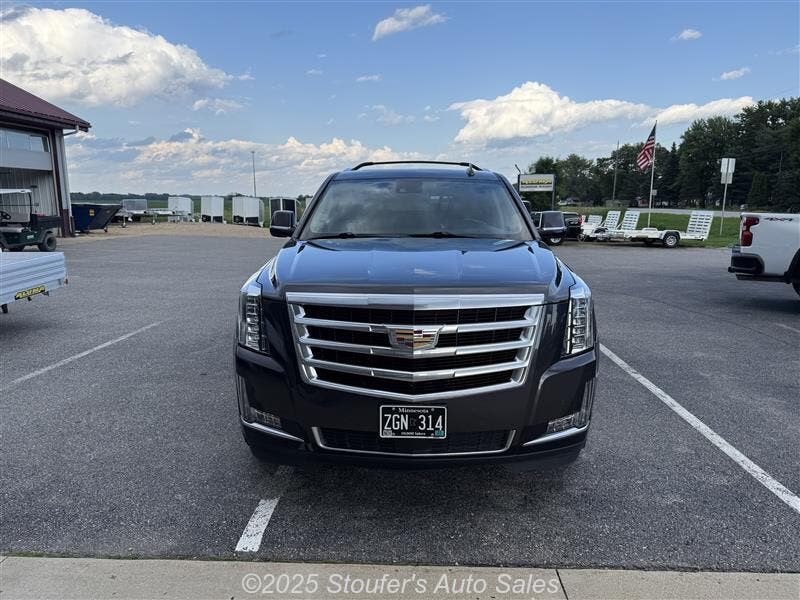 2017 Cadillac Escalade ESV Premium Luxury photo 11