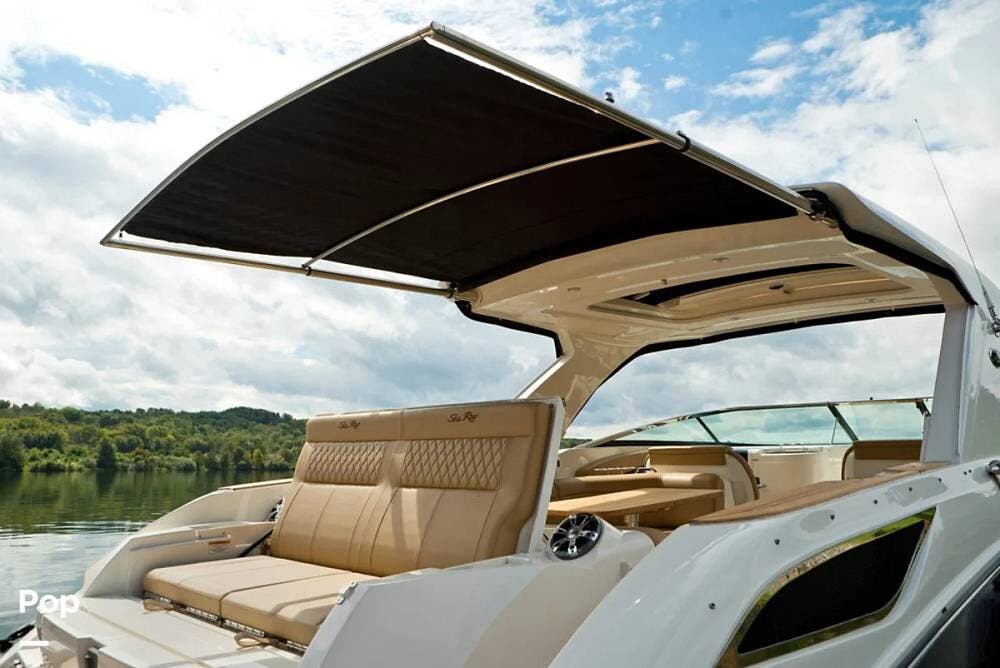 Email now about this Bowrider - 2020 Sea Ray SLX 350 Outboard! Slide #2