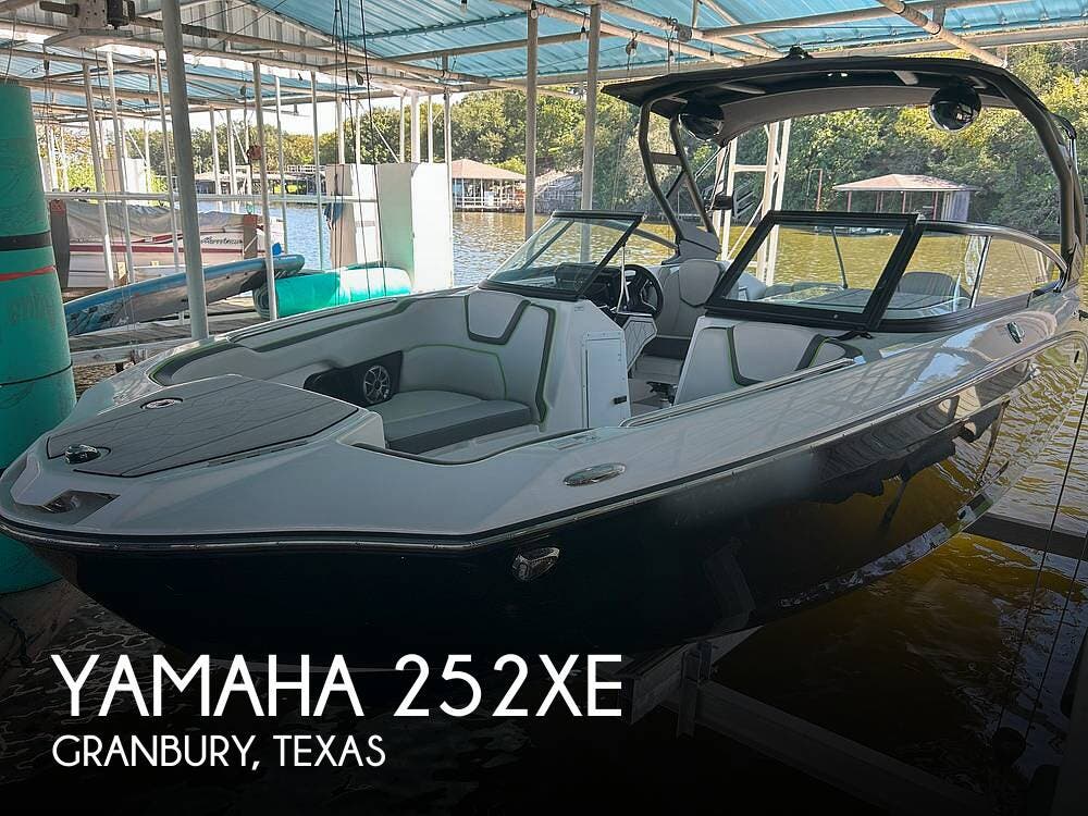 2021 Yamaha 252XE