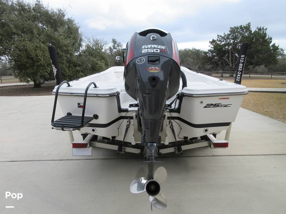 Email now about this Bay Boat - 2015 Epic 25SC! Slide #3