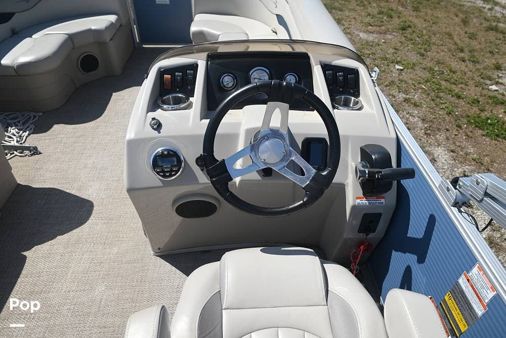 Email now about this Pontoon - 2018 Bennington 20 SX! Slide #2