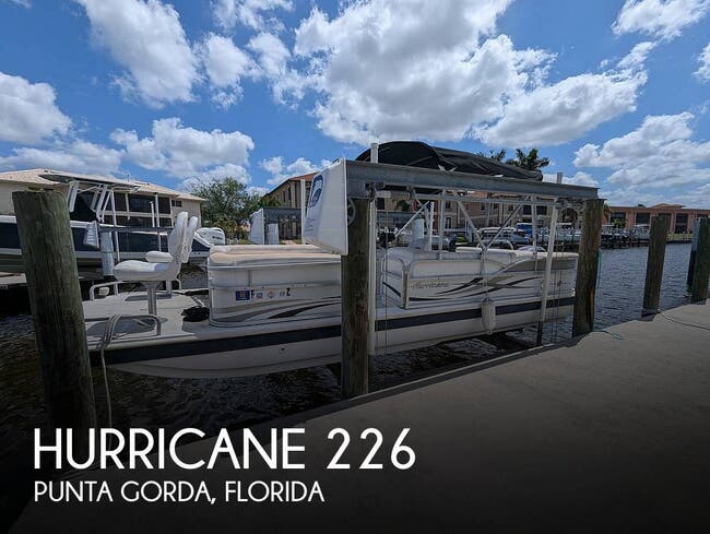2010 Hurricane FunDeck Fun Deck 226
