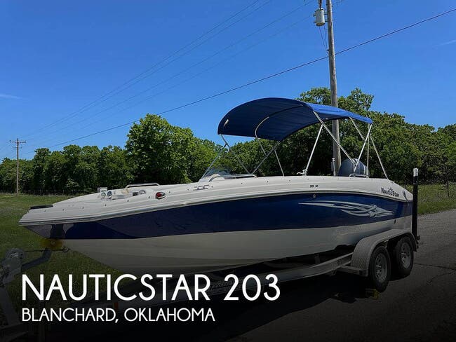 2014 NauticStar  203SC Sport Deck