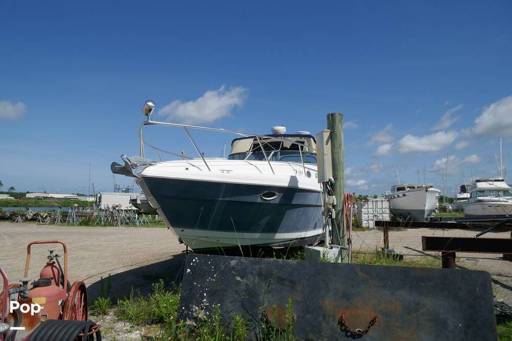 Email now about this Express Cruiser - 2006 Rinker Express Cruiser 342! Slide #2