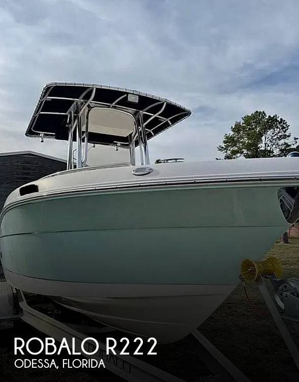 2016 Robalo  R222