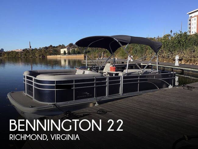 2022 Bennington  Fishtoon 22S