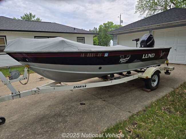 1997 Lund  Pro  V
