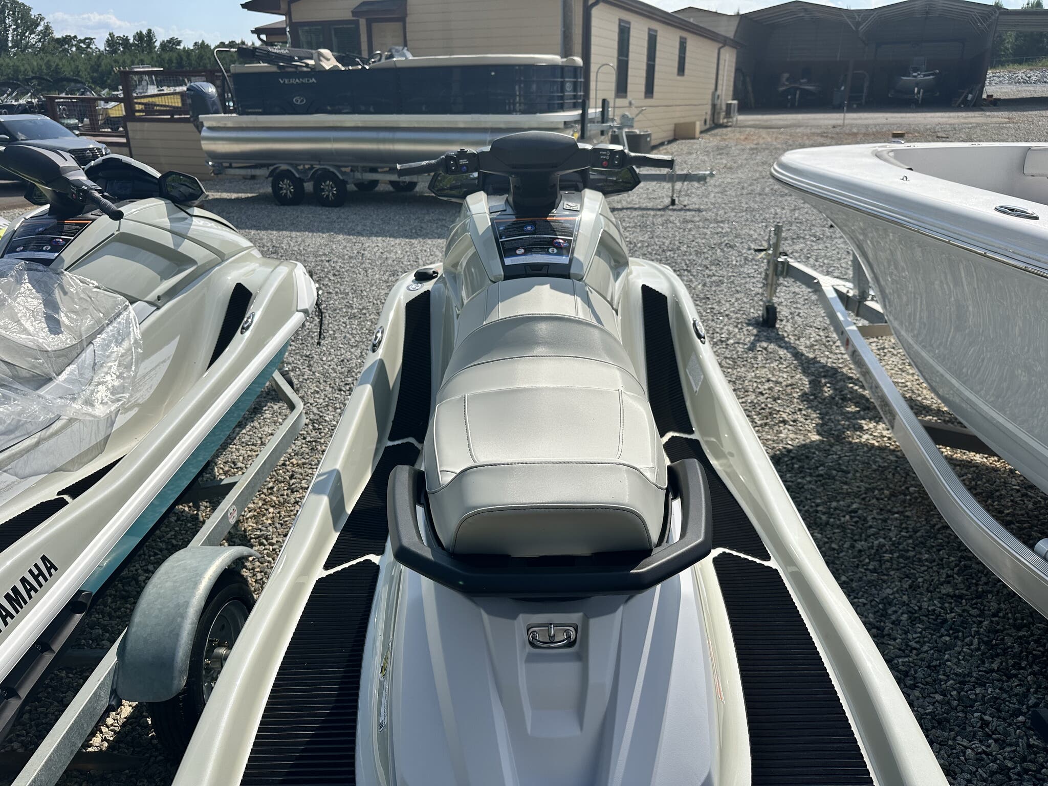Email now about this PWC - 2025 Yamaha VX Cruiser VX1900C! Slide #2