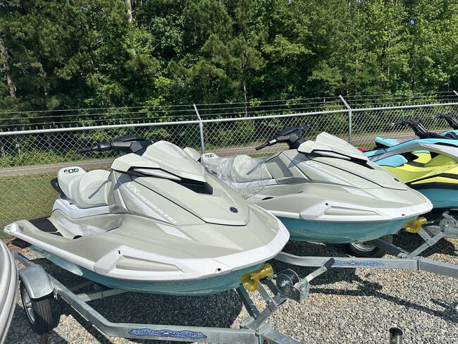 2025 Yamaha VX Cruiser VX1900C