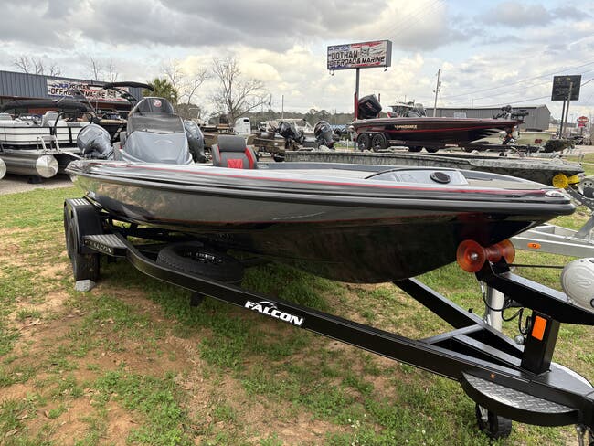 2025 Skeeter ZXR Series ZXR21 COLOR 3