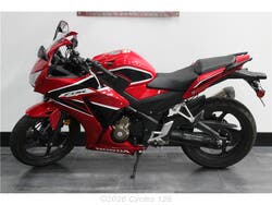 Used 2019 Honda CBR300 available in Beverly, Massachusetts