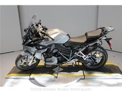 2016 BMW R 12S - Used  for sale by Greater Boston Motorsports in Arlington, Massachusetts
