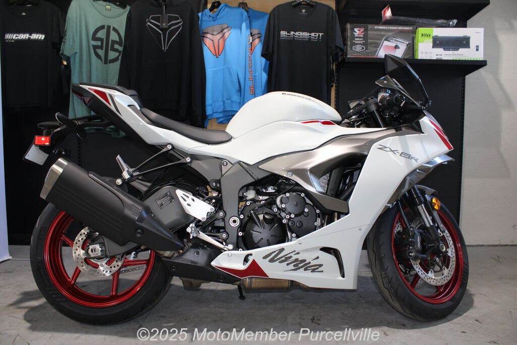 Sport Motorcycle For Sale - 2025 Kawasaki Ninja® ZX™-6R | Rev &amp; Roam