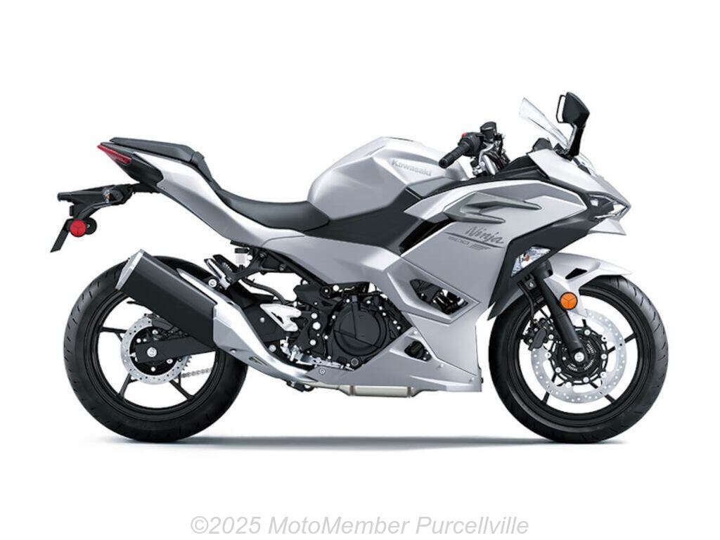 Sport Motorcycle For Sale - 2025 Kawasaki Ninja® 500 ABS | Rev &amp; Roam