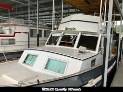 1970 Kenner Suwanee 47 Coastal Cruiser - Used  for sale by Quality Wheelz in Hot Springs, Arkansas