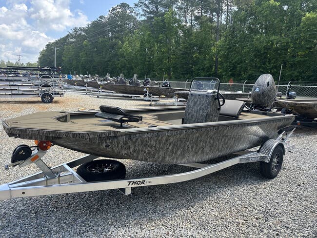 2025 Thor Lake Hammer 1900 CC 