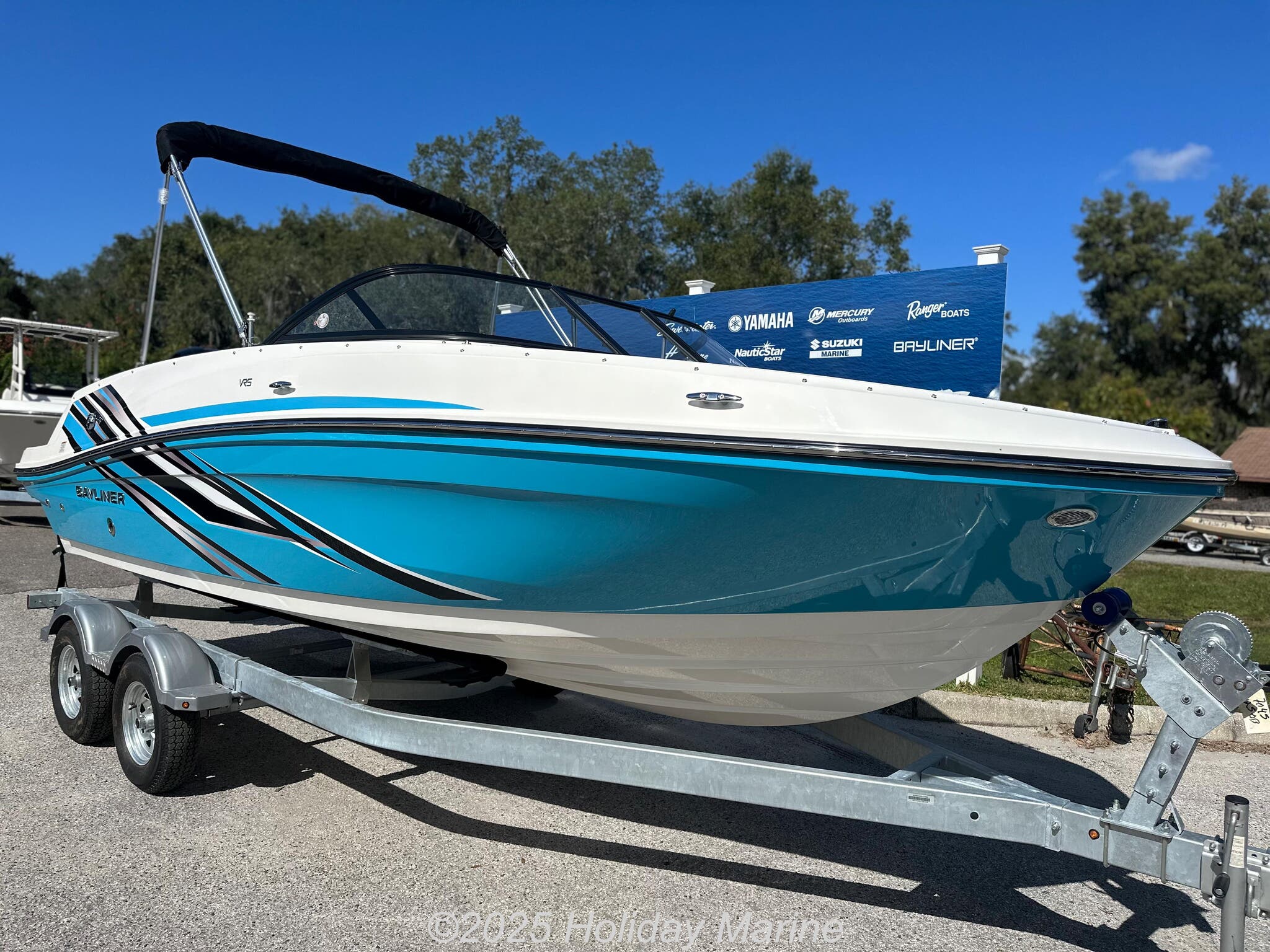 Email now about this Bowrider - 2024 Bayliner VR5 Bowrider OB! Slide #2