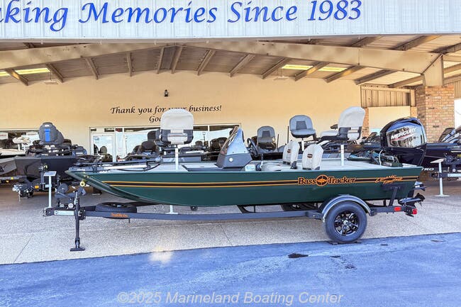 2025 Tracker Boats  Bass Tracker Classic Limited