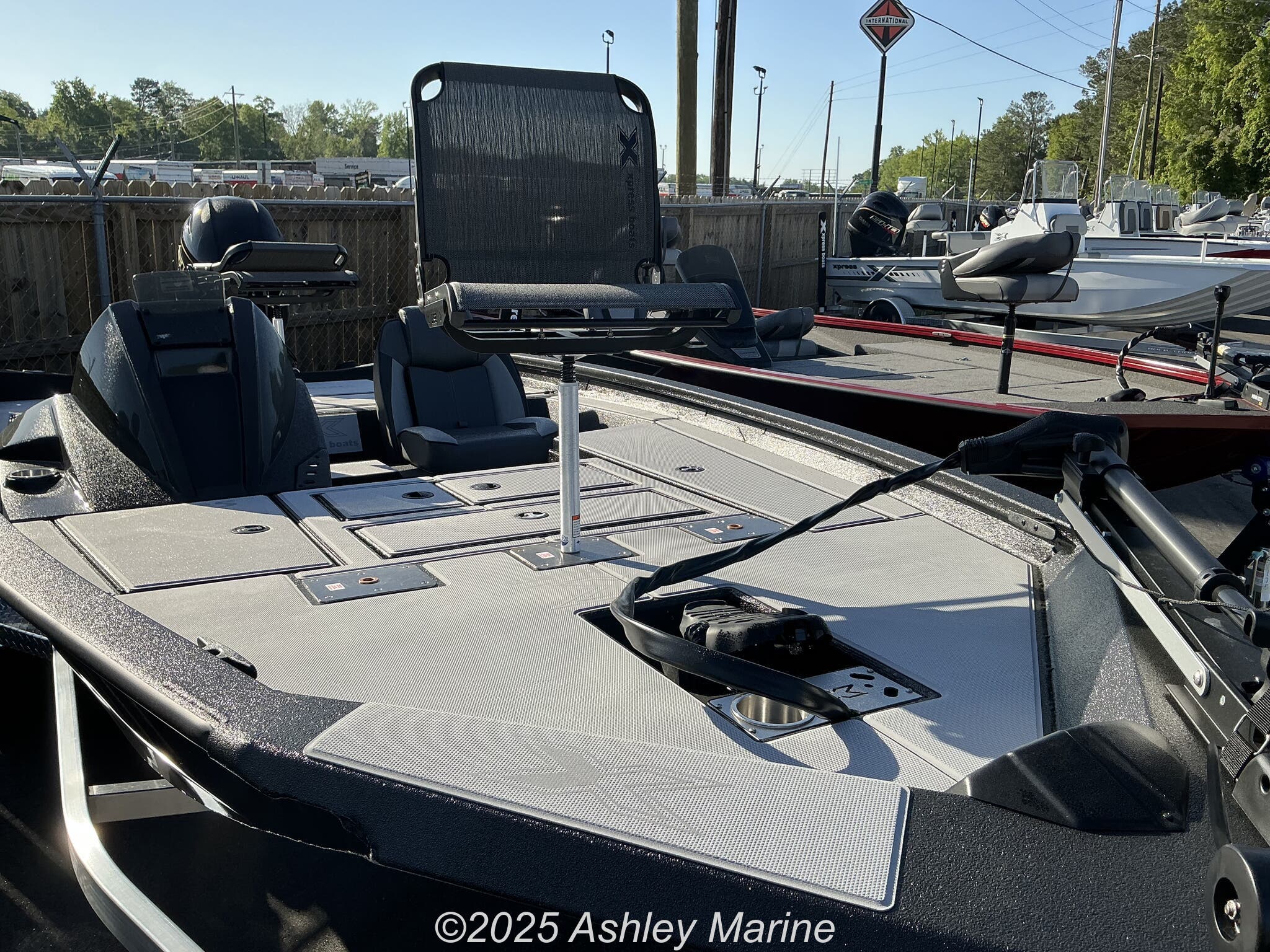Email now about this Bass Boat - 2025 Xpress Hyper-Lift Series H18 CRAPPIE MODEL! Slide #4
