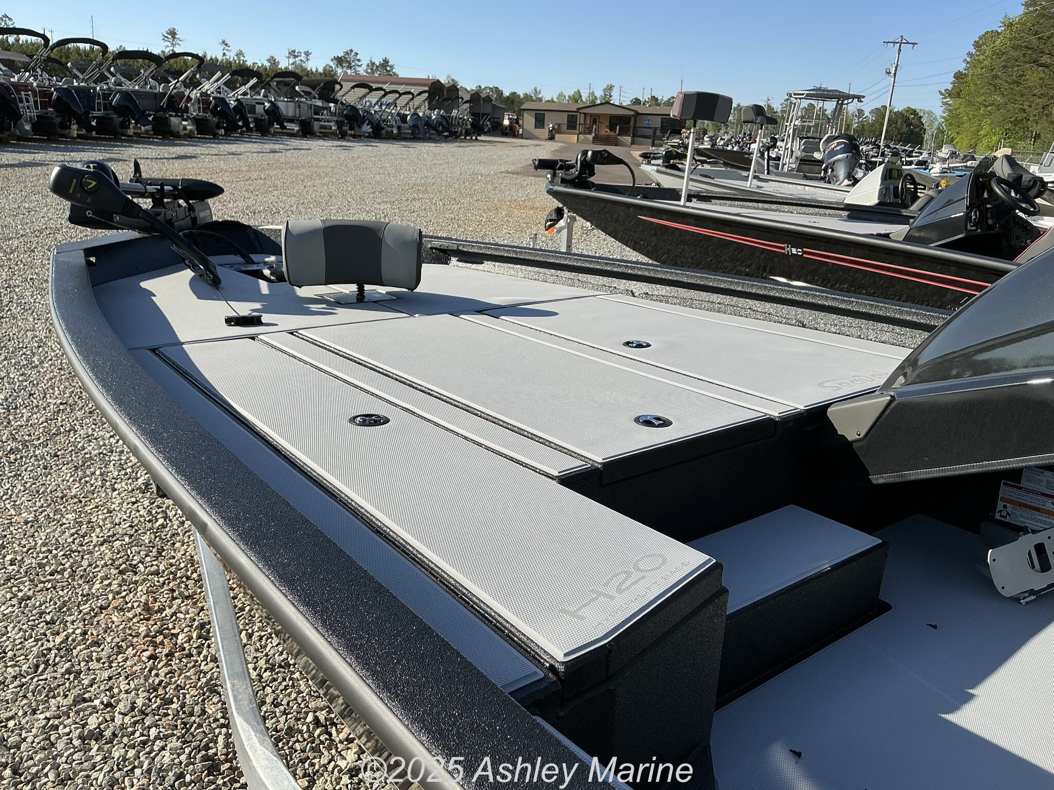 Email now about this Bass Boat - 2025 Xpress Hyper-Lift Bass Series    H20 ! Slide #2