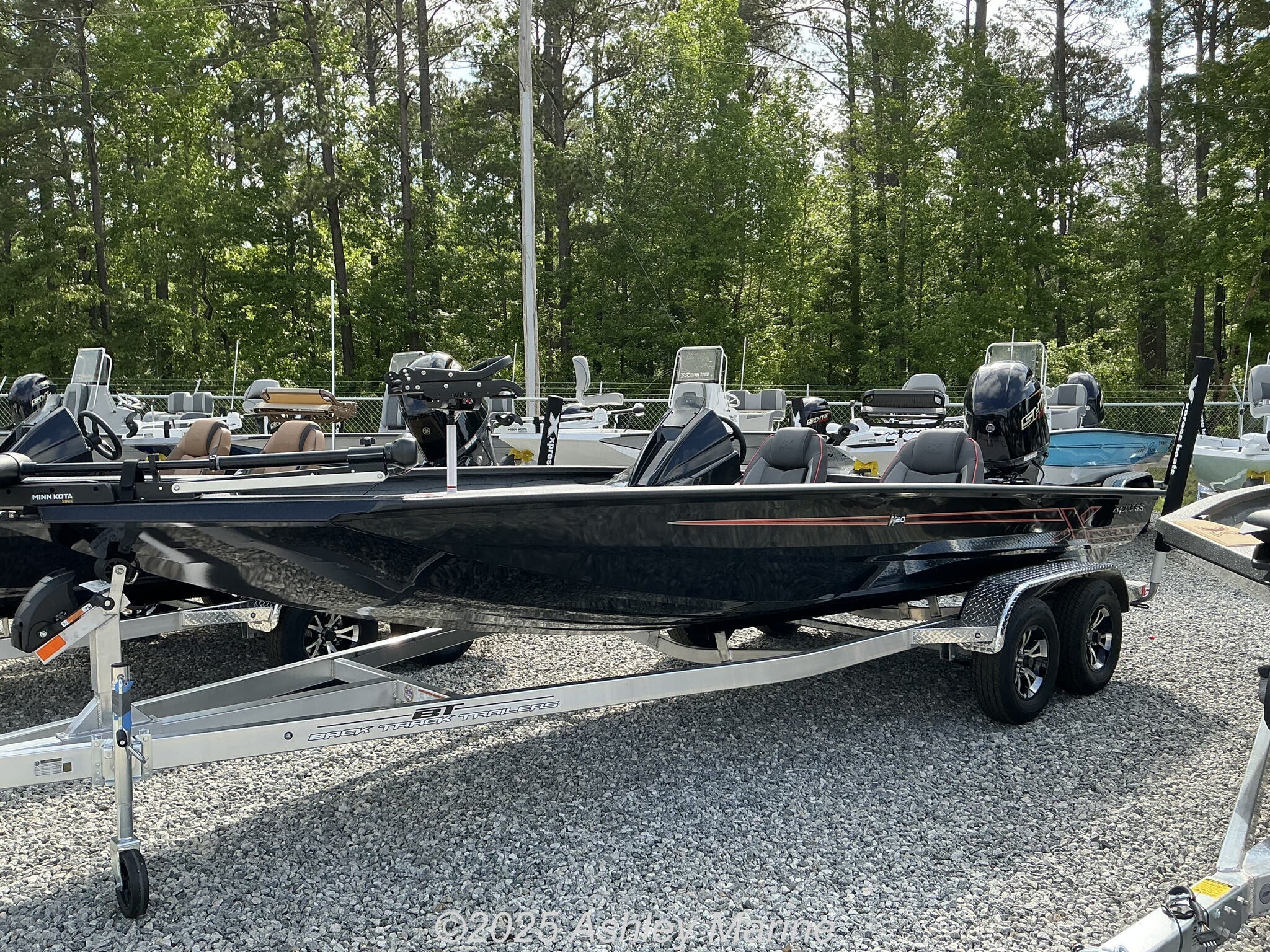 2025 Xpress Hyper-Lift Crappie Series H20 CRAPPIE