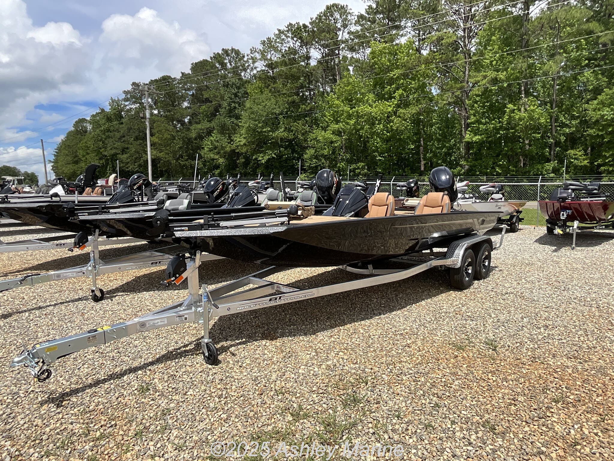 2026 Xpress Hyper-Lift Crappie Series H20 CRAPPIE