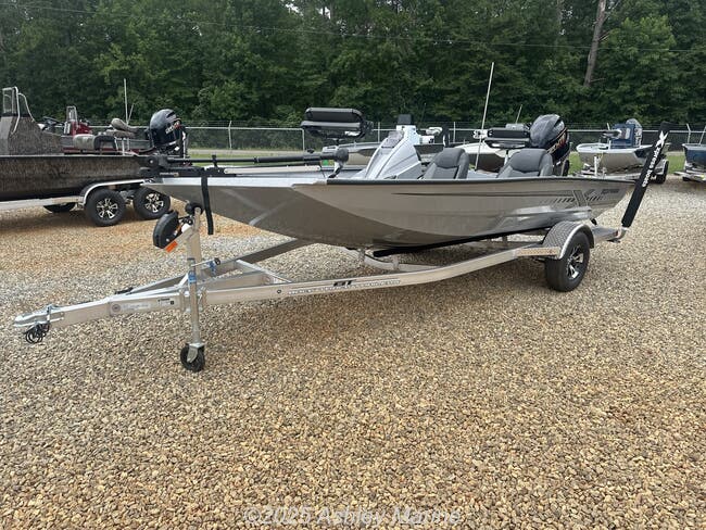 2026 Xpress Hyper-Lift Crappie Series 