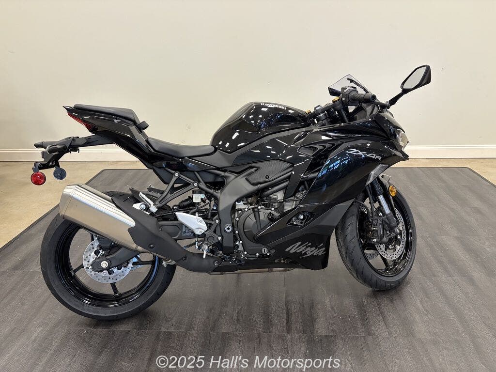 Sport Motorcycle For Sale - 2025 Kawasaki Ninja® 1100SX ABS | Rev