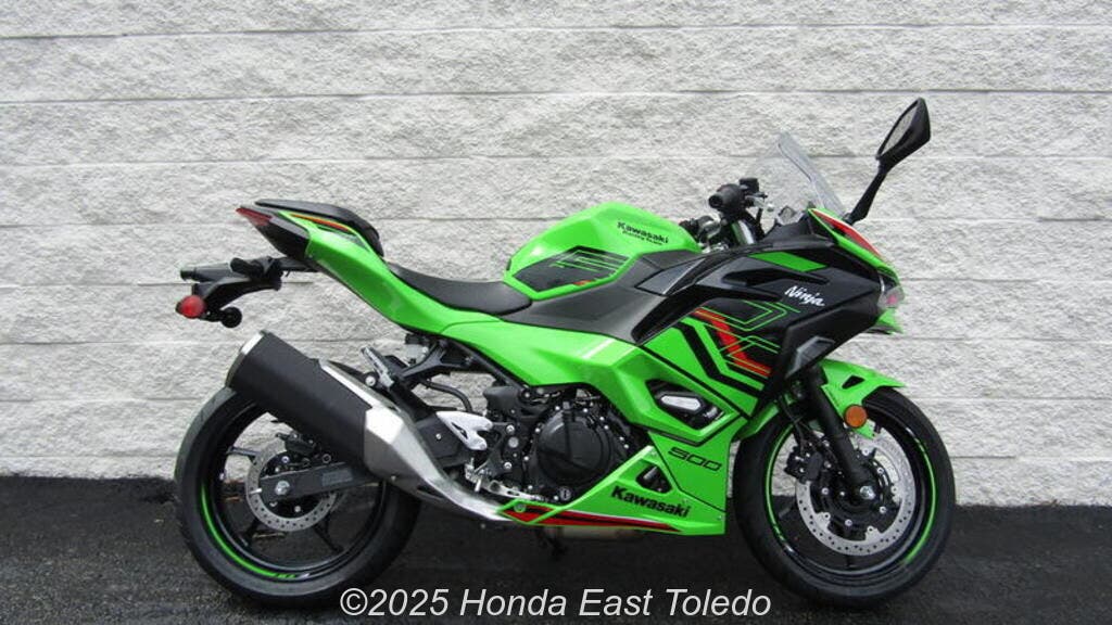 Sport Motorcycle For Sale - 2026 Kawasaki Ninja® ZX™-4R ABS | Rev