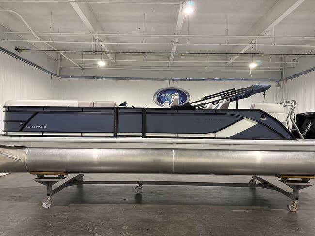 New 2025 Godfrey Sweetwater SW2486QS available in Alexander City, Alabama
