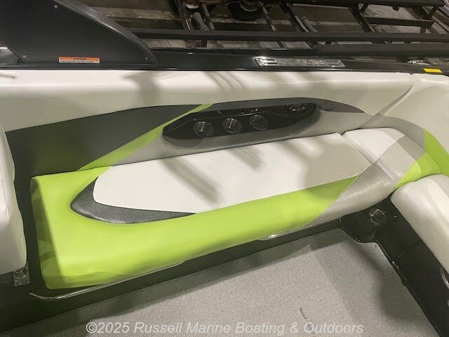 Email now about this Ski & Wakeboard - 2014 Centurion SV-244! Slide #3