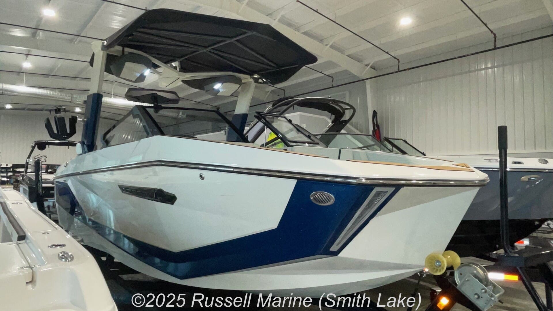 2025 Nautique G23
