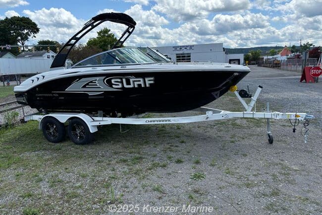 2024 Chaparral Surf 21 Surf
