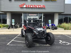 2025 Can-Am Maverick X3 X ds Turbo RR Fiery Red & Hyper Silver UTV for sale in Fond Du Lac, WI