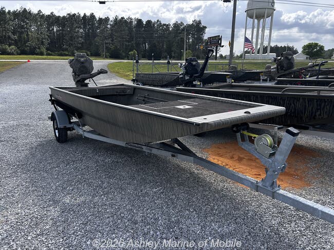2026 Xpress Hyper-Lift Duck Boat Series X18DB