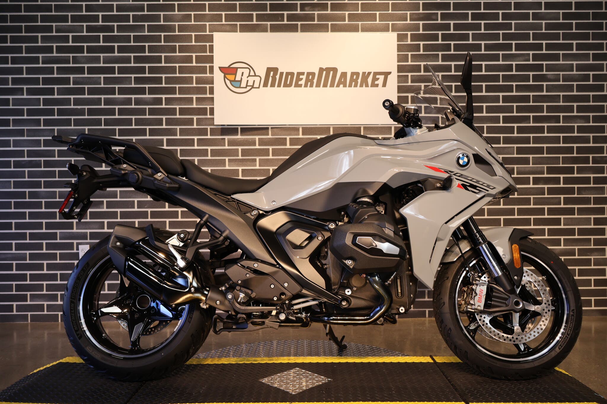 2026 BMW R 1300 RS Motorcycle