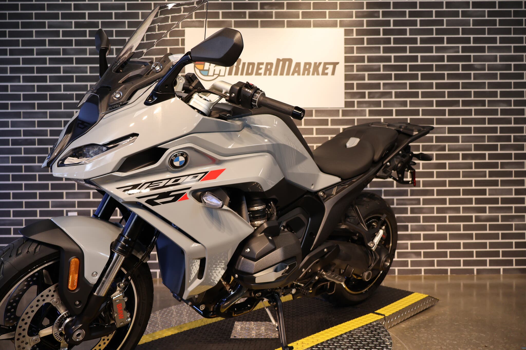 2026 BMW R 1300 RS Motorcycle